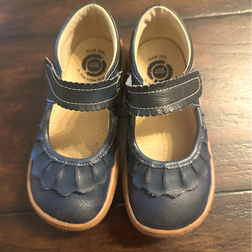 Cute toddler shoe!